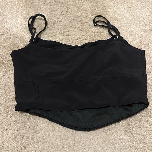 TigerMist Crop Top Size Extra Small Condition 9.5/10 - Picture 3 of 3